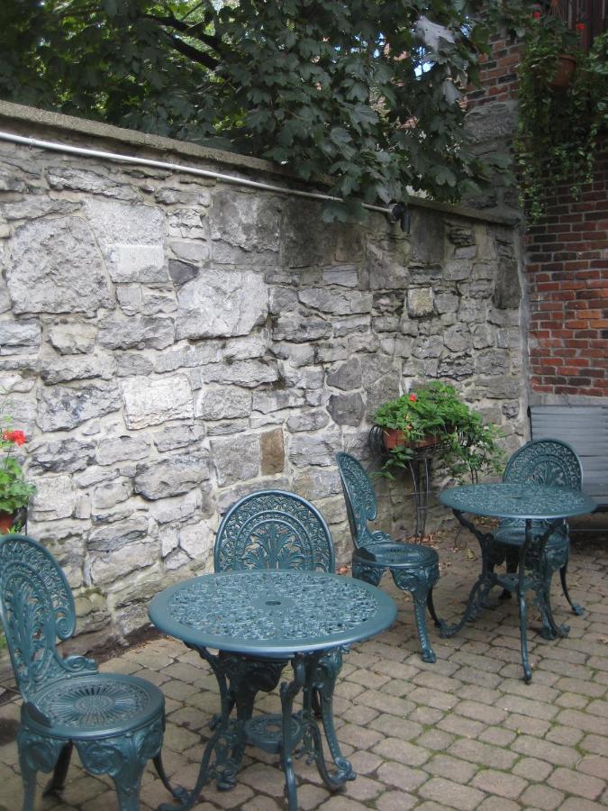 Auberge Bonsecours Монреал Екстериор снимка